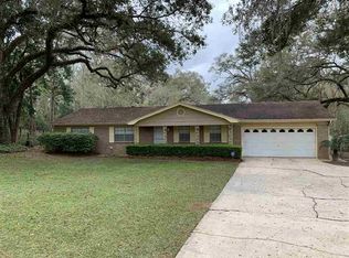 2152 Faulk Dr, Tallahassee, FL 32303