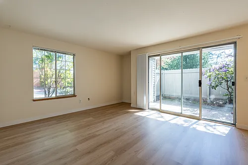 Bridle Estates Photo 1