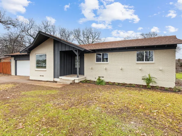 1404 Ridgecrest Dr, Midlothian, TX 76065