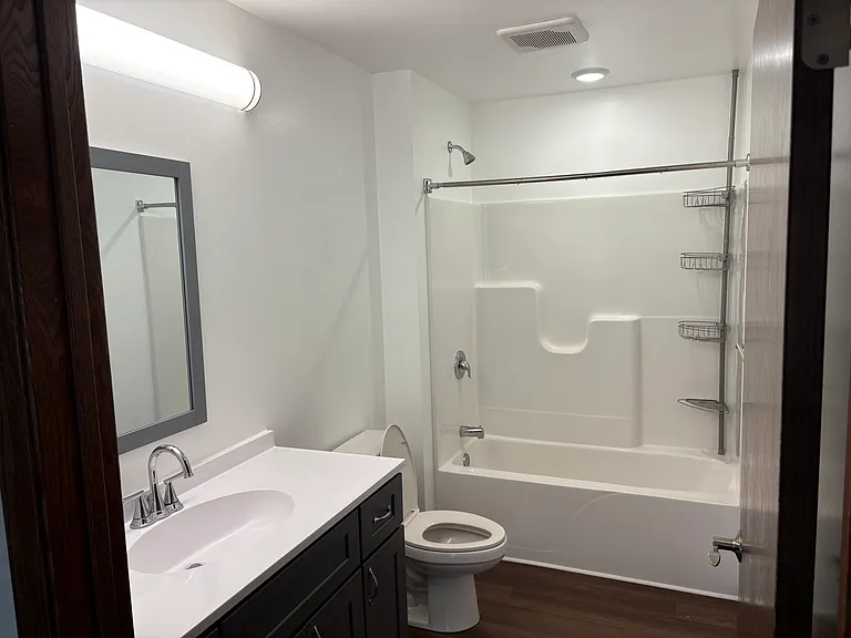 115 Benzel Ave SW — Photo 6
