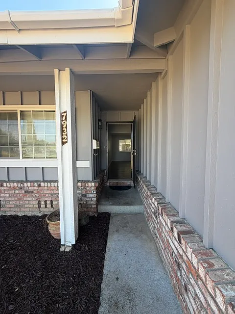 7932 Grandstaff Dr — Photo 4