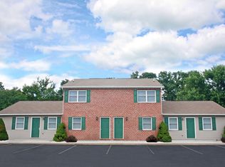 75C Walker Dr, New Oxford, PA 17350