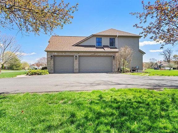 4th image of 9521 Sandpiper Ln