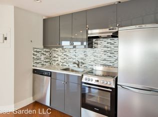 1928 43rd Ave E APT 07, Seattle, WA 98112