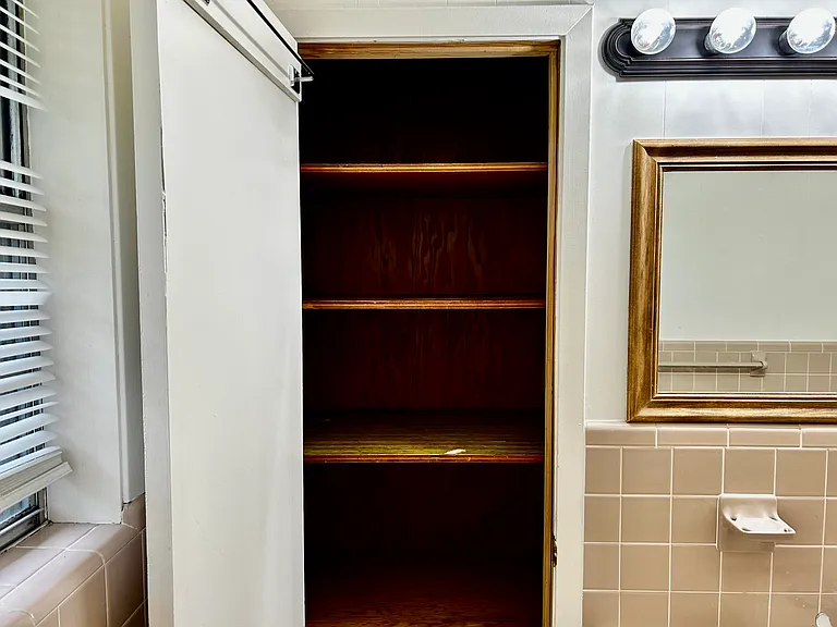 1412 Rose St — Photo 17