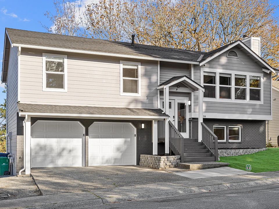 1st image of 16638 126th Ave NE