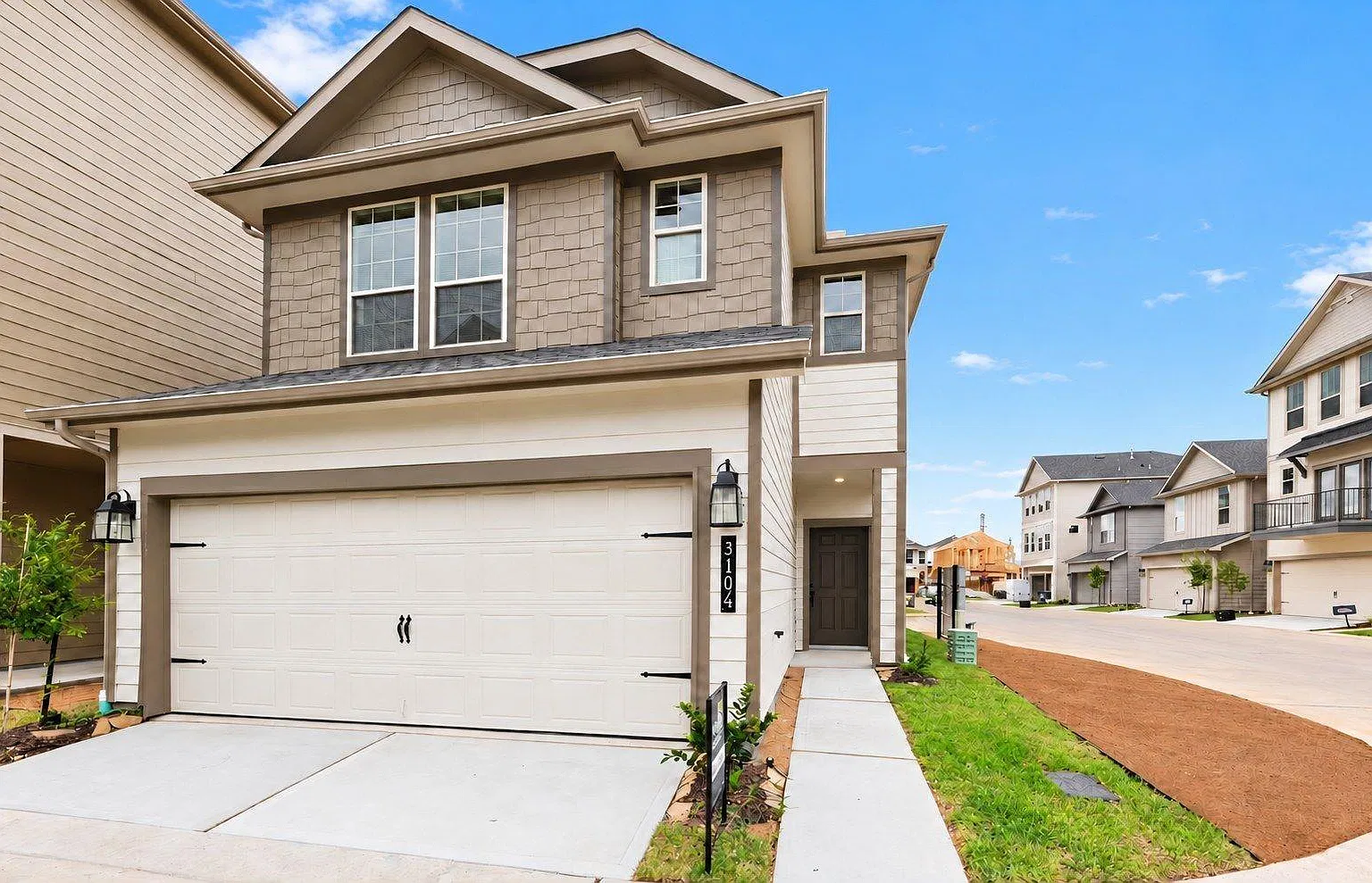 3 bed, 2.5 bath, 1671 sqft, $2,650 — Photo 1