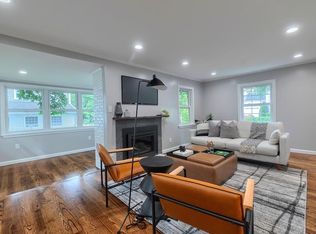 31 Oak Hill Dr, Arlington, MA 02474