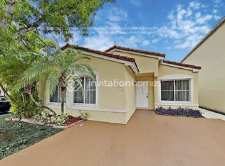 9621 SW 164th Ct, Miami, FL 33196