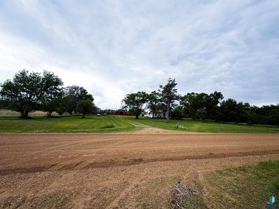23171 434th Ave, Howard, SD, 57349