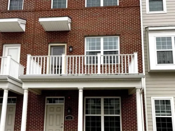 120 Prince George St, Bensalem, PA 19020