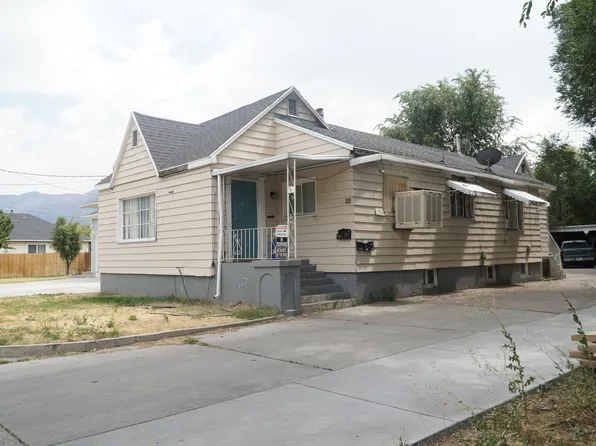 329 8th St, Ogden, UT 84404