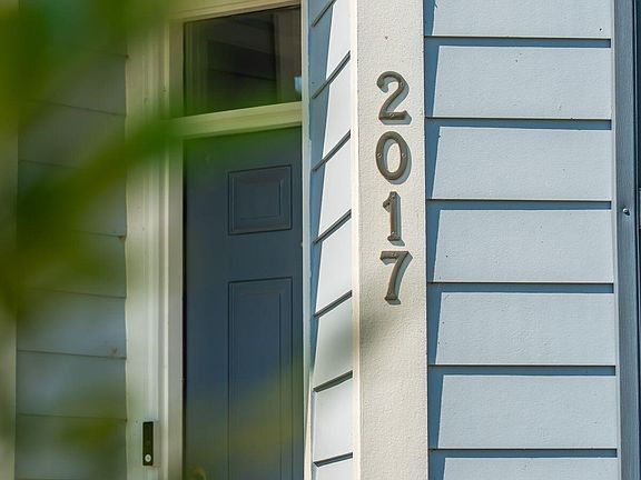 3rd image of 2017 Geranium Ln