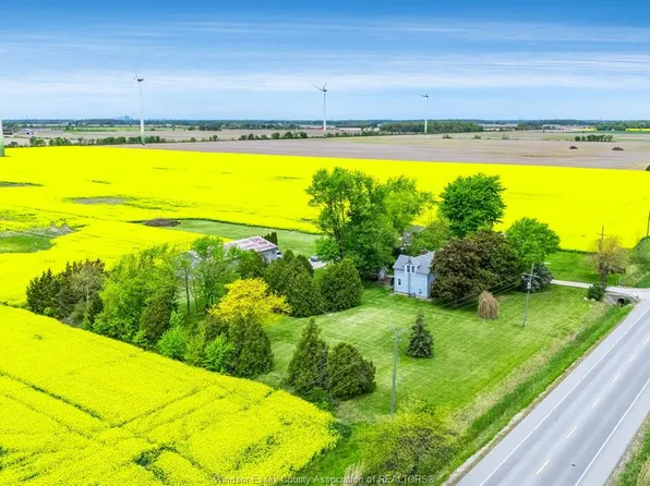 1969 Naylor Side Rd, Lakeshore, ON N8M 2X7