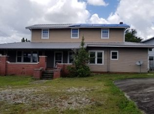 1378 Memorial Dr, Avon Park, FL 33825