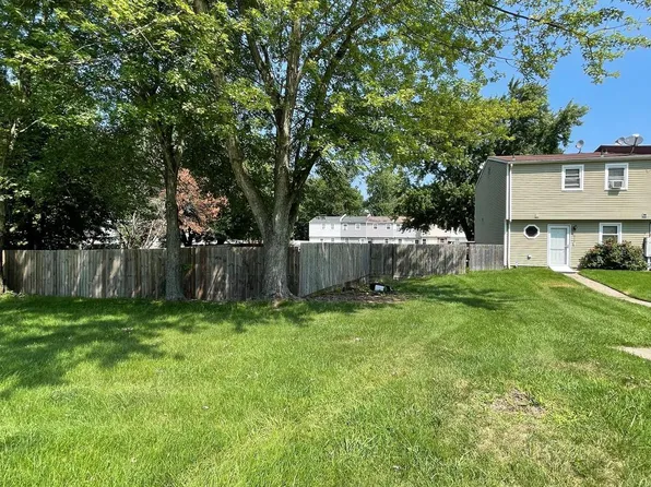 615 Tara Dr, Sicklerville, NJ 08081