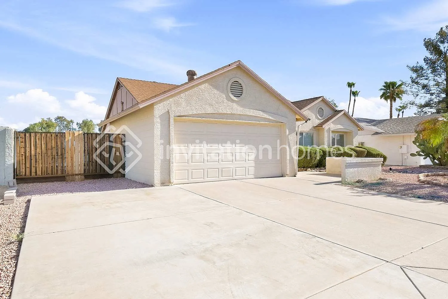10504 W Griswold Rd Peoria, AZ 85345 — Photo 1