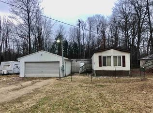 265 W Long Lake Rd, Harrison, MI 48625