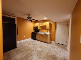 4016 S Indiana Ave UNIT B, Chicago, IL 60653