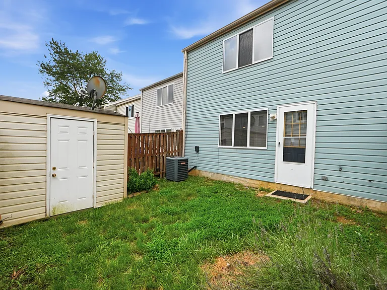 7 Leatherwood Ct — Photo 21
