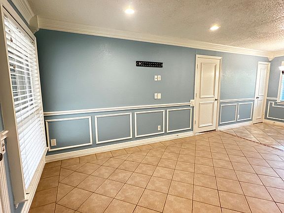 4th image of 511 Parker Cir
