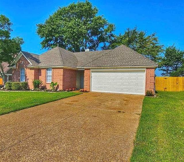 1st image of 235 Oakland Hills Dr