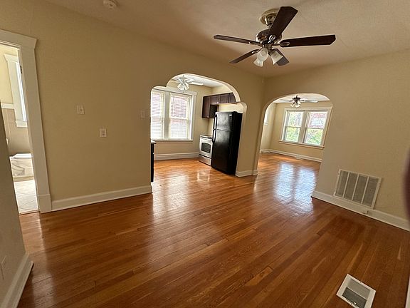 3rd image of 1442-1444 Tamm Ave #1B