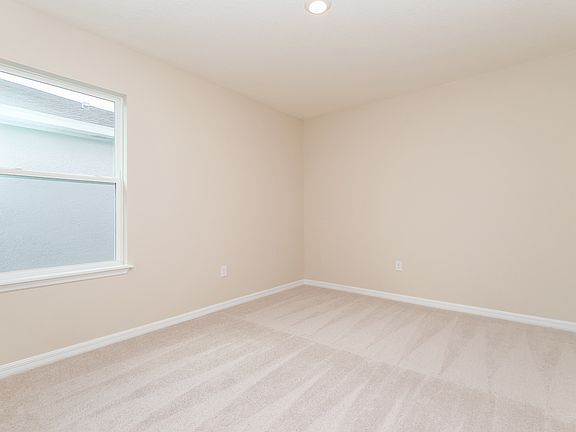 3rd image of 15458 Sweet Springs Bnd