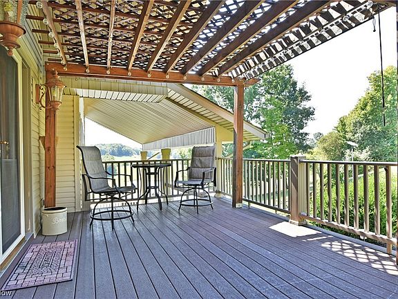 5th image of 7725 Northridge Pl