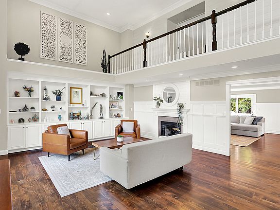 4th image of 1898 Corniche Dr