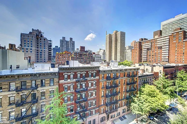Sold by Brown Harris Stevens | media 7
