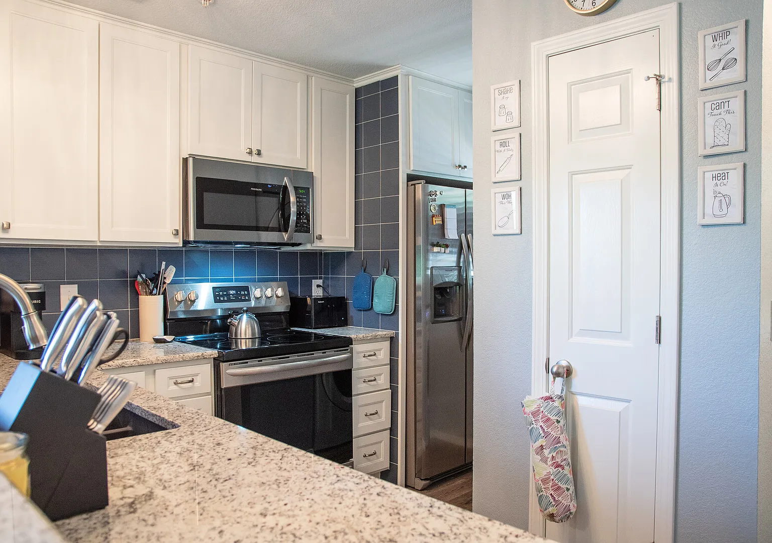 Fully furnished, newly renovated in Fall Creek — Photo 2