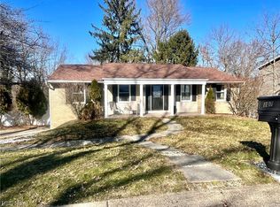 107 Tudor Dr, Saint Clairsville, OH 43950