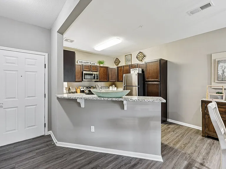 The Landing at Little Elm Apartments — Photo 23