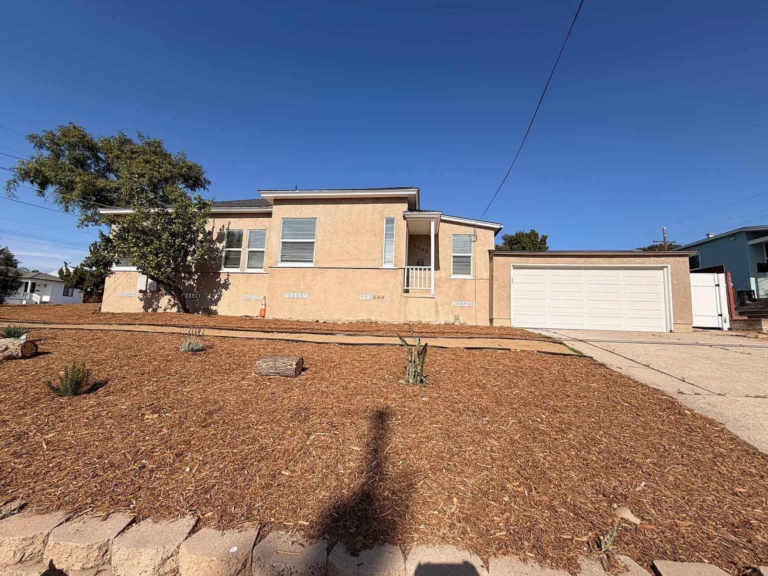 2 bed, $3,700 — Photo 1