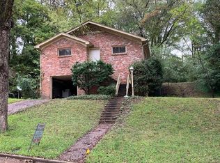 1105 S, Oxford, MS 38655