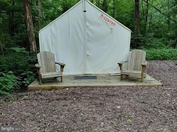 80 Ferry Ln, Liverpool, PA 17045