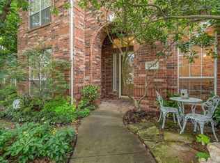 2703 Crestwood Ln, Highland Village, TX 75077