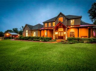 1542 Perfection Dr, Montgomery, TX 77316