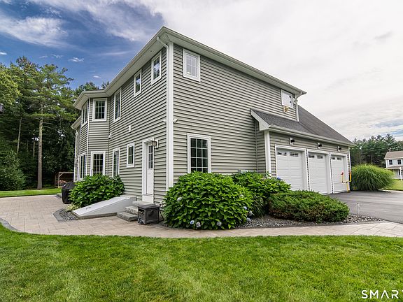 5th image of 50 Red Oak Drive