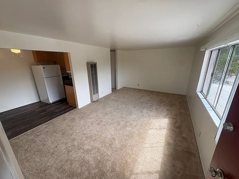 1729 162nd Ave #3 — Photo 7