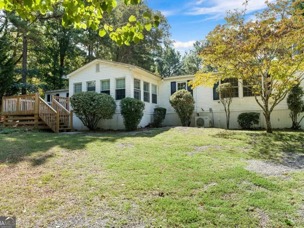 204 Simpson Cir NE, Cartersville, GA 30121