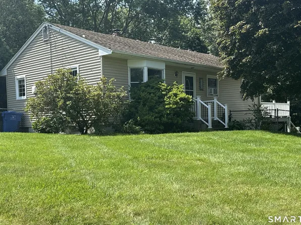 51 Orchard Drive, Montville, CT 06382