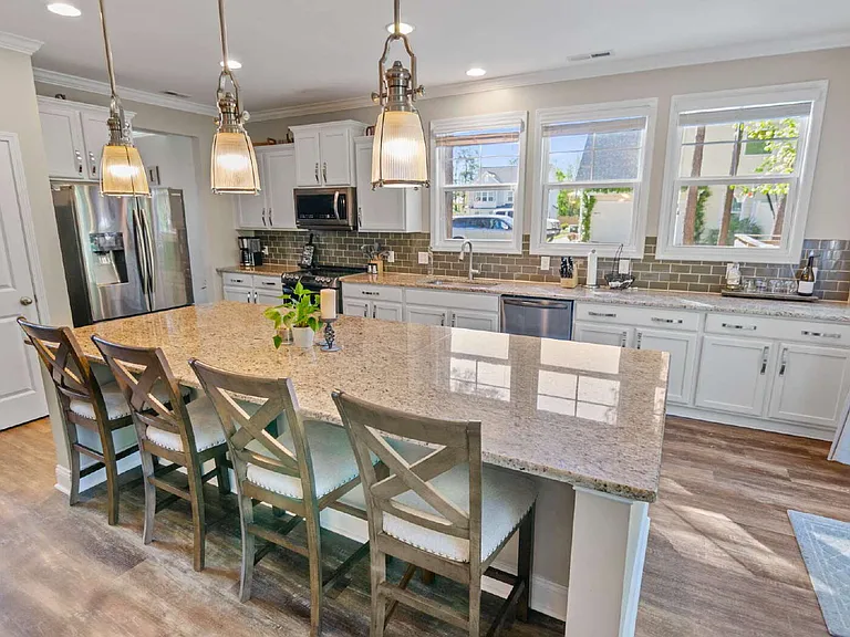 11 W Dewey Cir — Photo 4