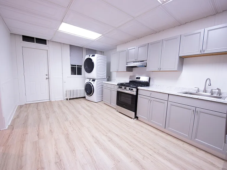198 Hill St #1 — Photo 4