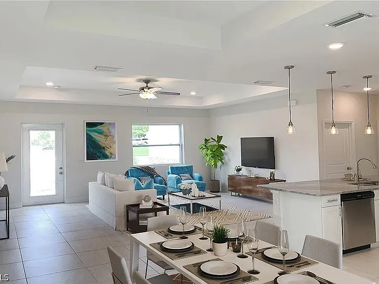 2812 NW 20th Ave — Photo 5