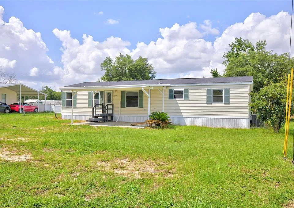 6766 NE 1st Pl