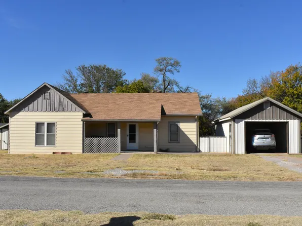 402 N 5th St, Cleo Springs, OK 73729