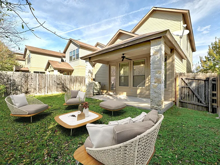 1207 Blair Way — Photo 14