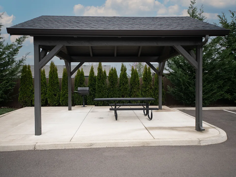 Picnic Area with Grill